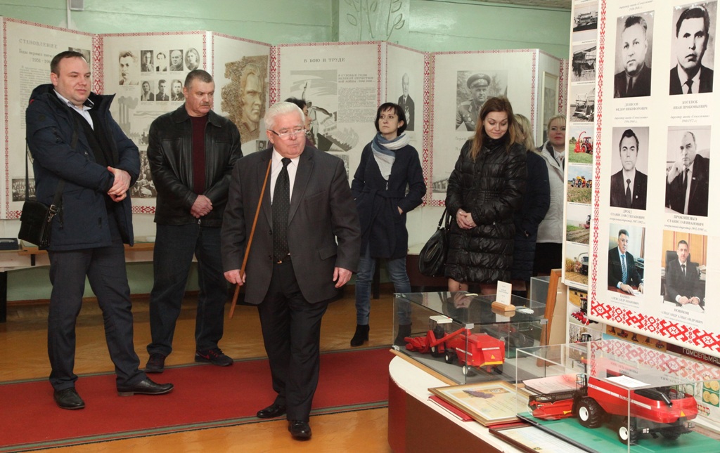 2020_03_10_в музее 1.jpg