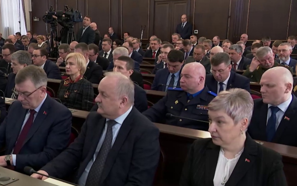Новиков Лукашенко.jpg Новиков Лукашенко.jpg