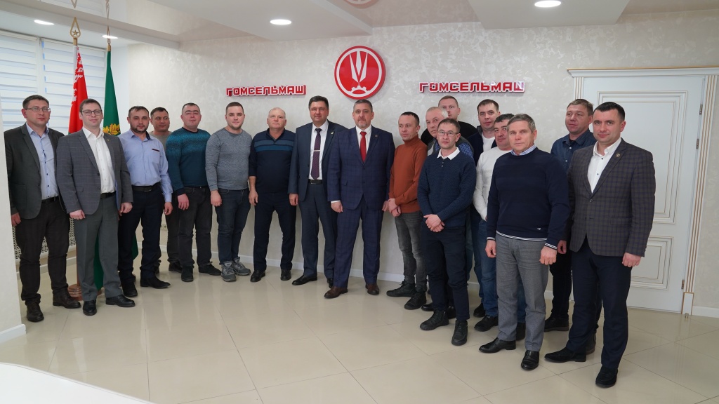 Башкиры на Гомсельмаше2.jpg