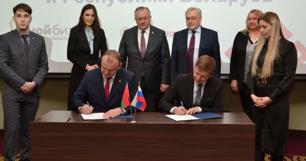 Комбайны для Приангарья.jpg