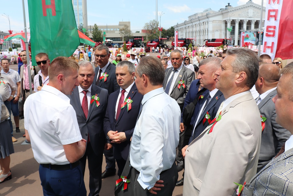 2022_07_05_праздник - город 3.JPG