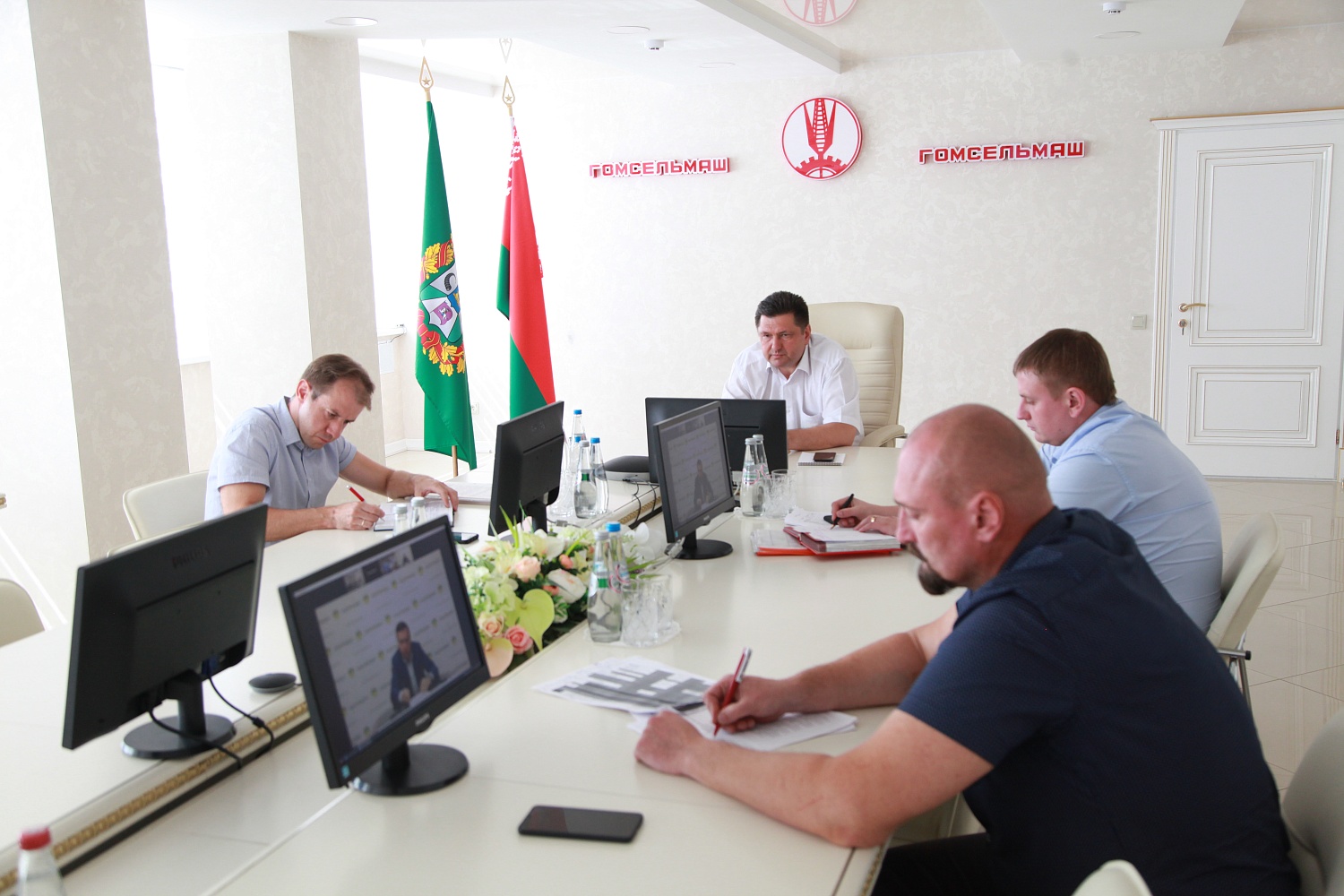 ВИДЕОКОНФЕРЕНЦИЯ С РОСАГРОЛИЗИНГОМ