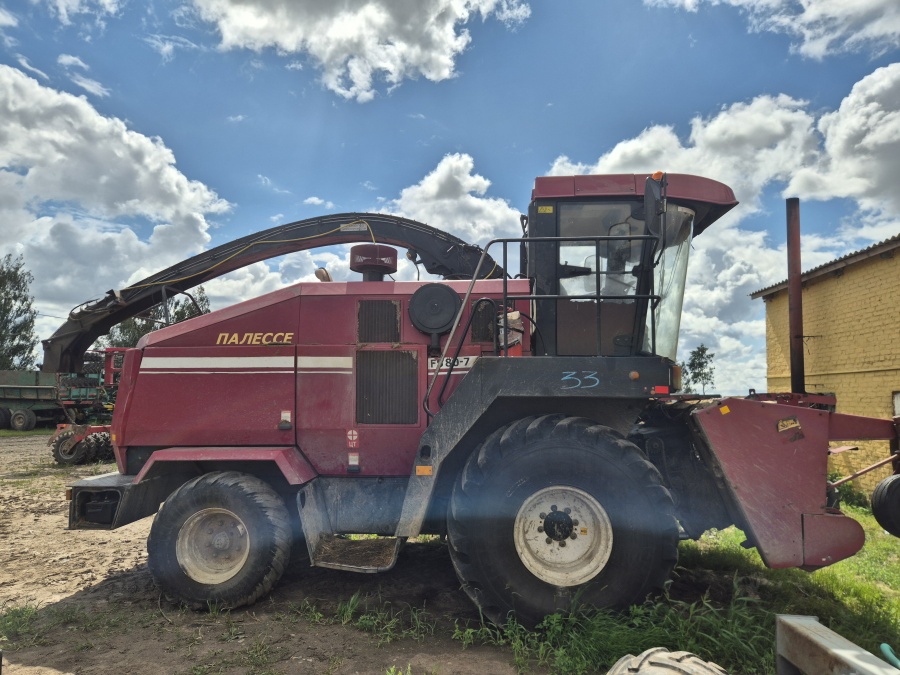 Кормоуборочный комбайн FS80-7