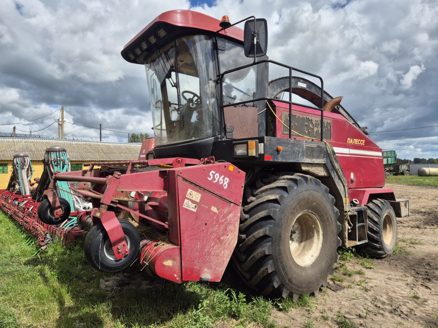 Кормоуборочный комбайн FS80-7