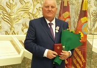 За трудовые заслуги: директор НТЦК получил награду из рук Президента