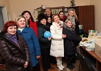 Гомсельмашевцы собрали подарки для воспитанников соцпедцентра