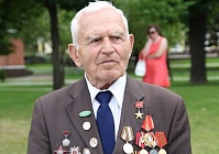 Не стареют душой ветераны: Герою-гомсельмашевцу – без пяти сто лет